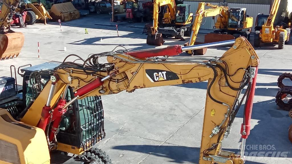 CAT M318F Escavatori gommati