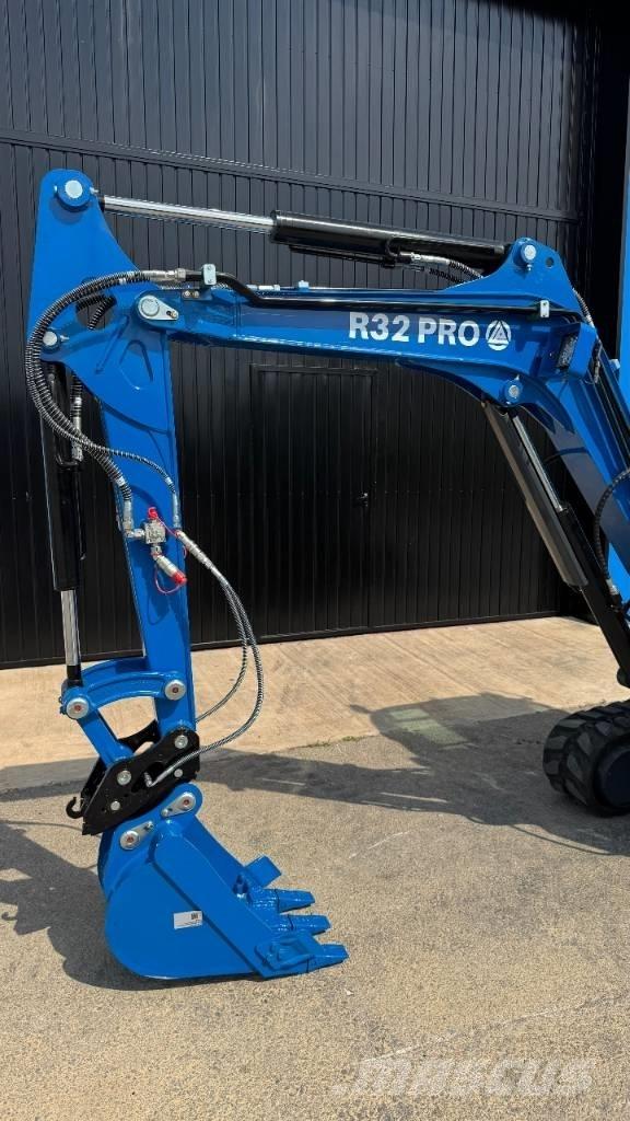 Rippa R32 PRO Miniescavatori