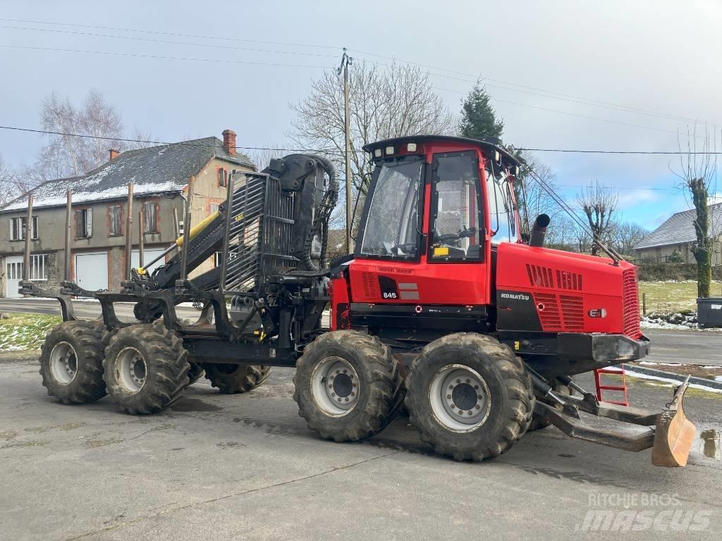 Komatsu 845 Forwarder