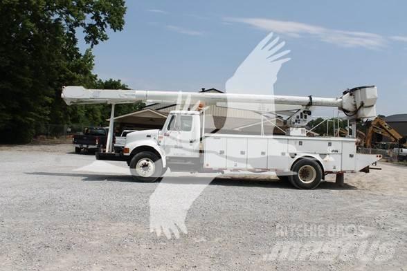 Altec AM900 Piattaforme autocarrate