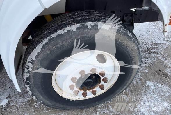 Altec AM900 Piattaforme autocarrate