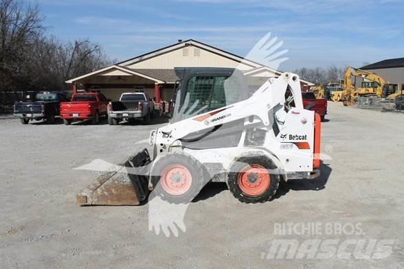 Bobcat S590 Mini Pale Gommate