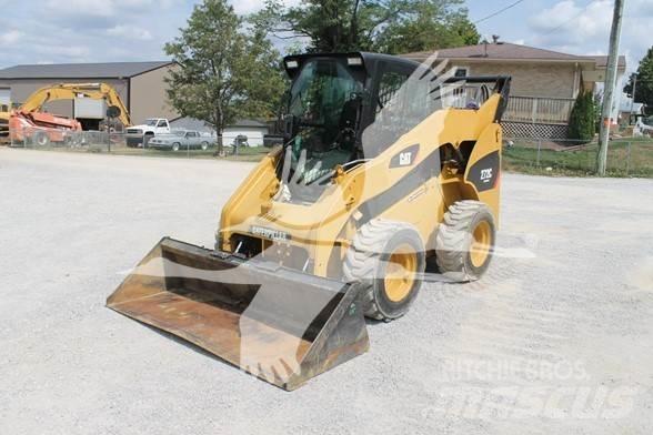 CAT 272C Mini Pale Gommate