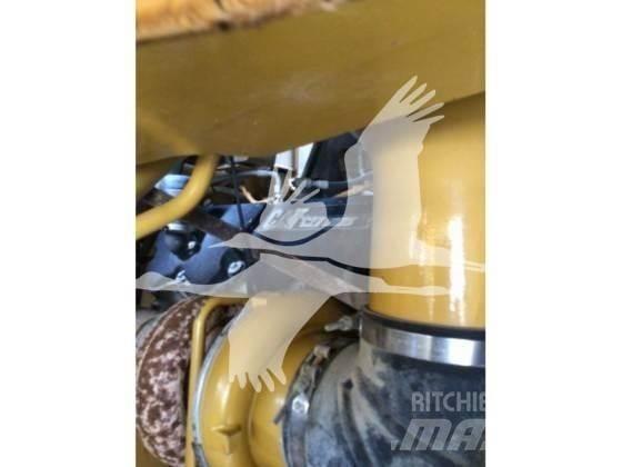 CAT 775F Dumpers articolati