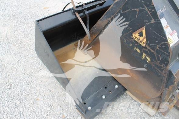 CAT 906M Pale gommate