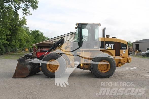 CAT 924G Pale gommate