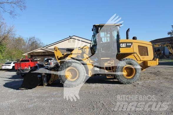 CAT 924K Pale gommate