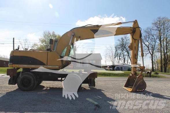 CAT M318C Escavatori gommati