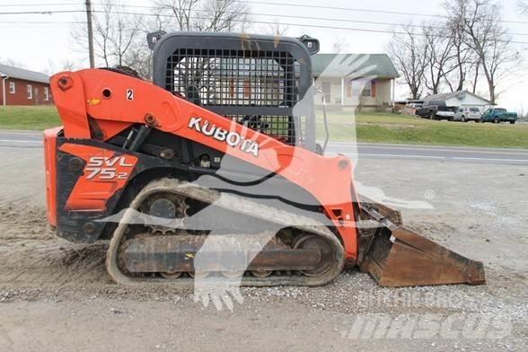 Kubota SVL75-2 Mini Pale Gommate