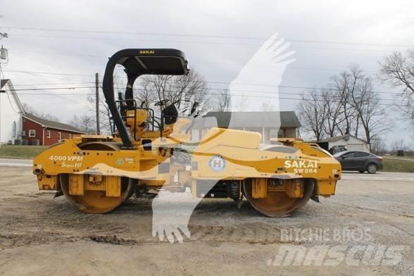 Sakai SW884 Rulli monotamburo