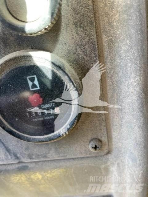 Volvo L50D Pale gommate