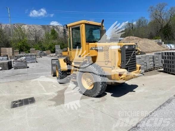 Volvo L50D Pale gommate