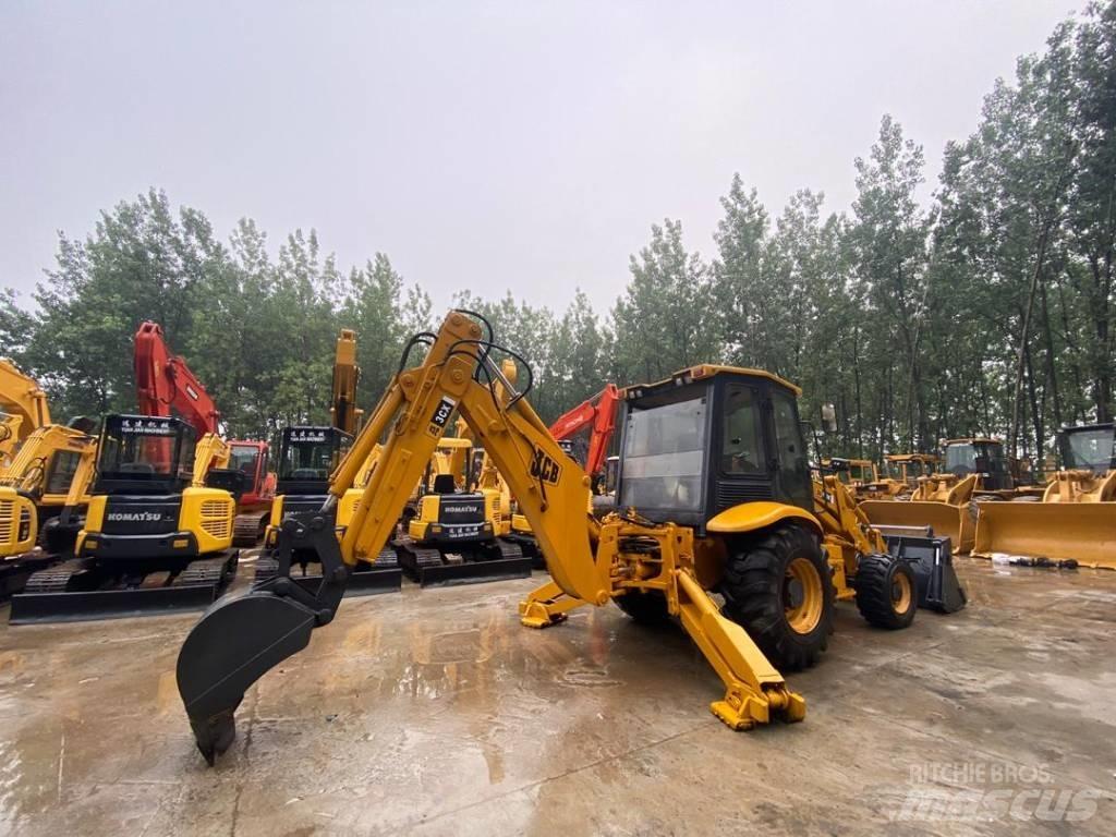 JCB 3CX Terne