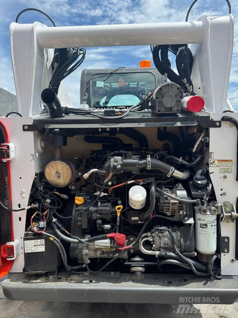 Bobcat T 740 Mini Pale Gommate