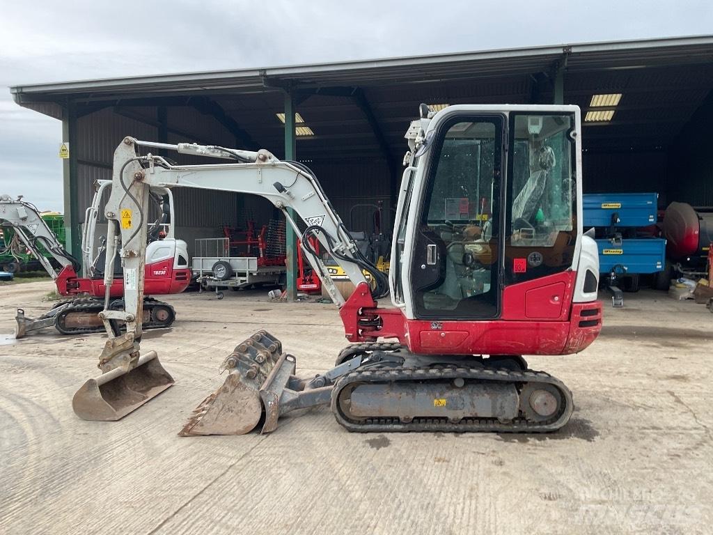 Takeuchi TB 230 Miniescavatori