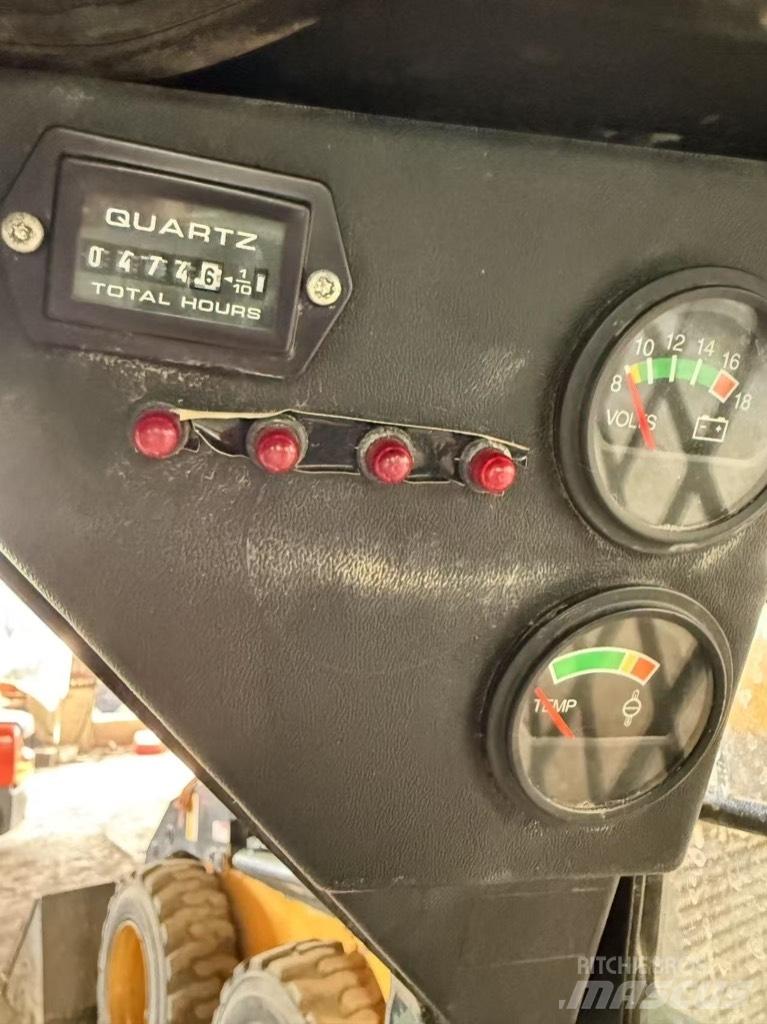 Bobcat S 70 Mini Pale Gommate