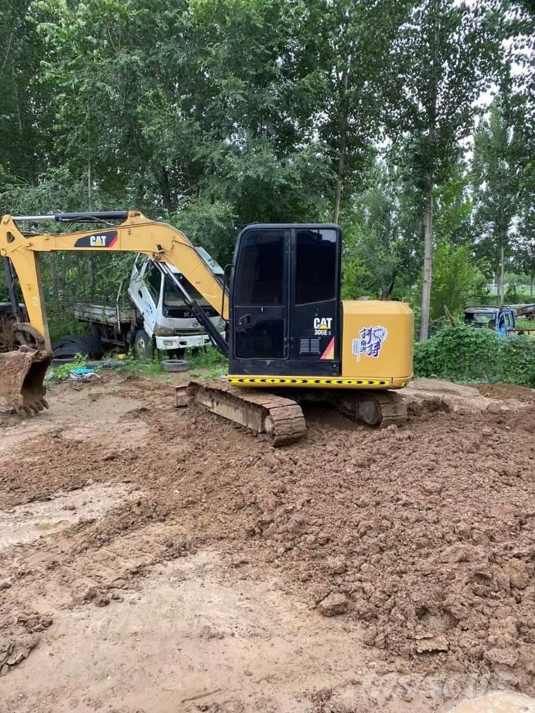 CAT 306E2 Miniescavatori