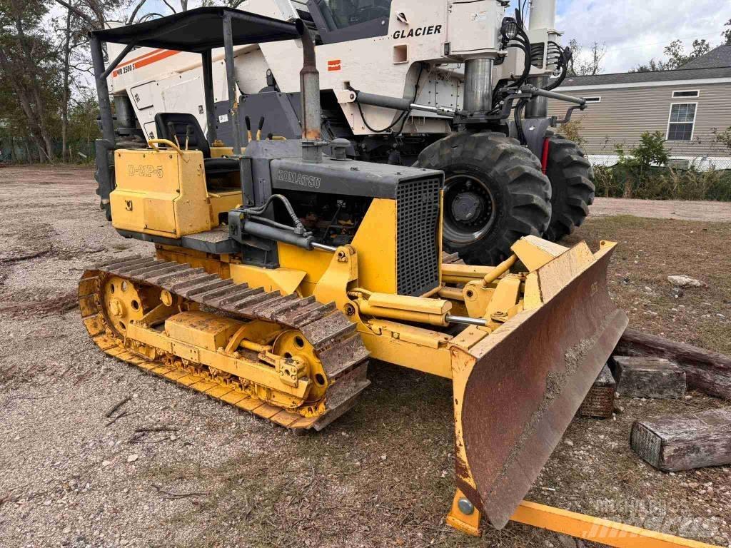 Komatsu D 21 P-5 Dozer cingolati