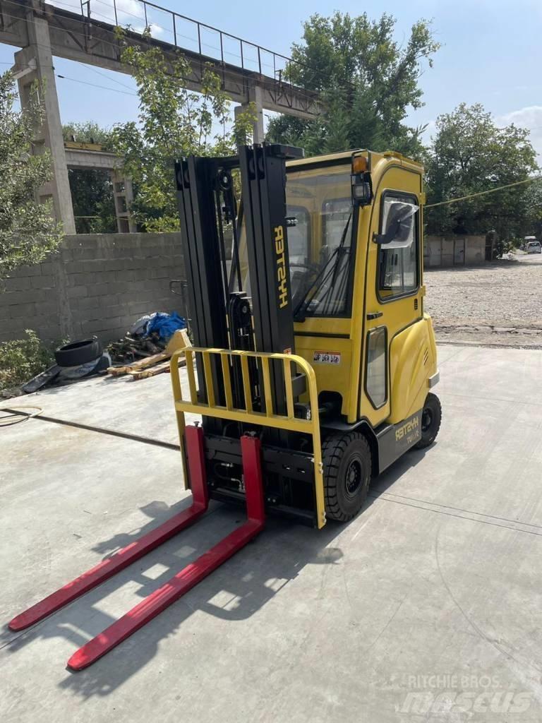 Hyster J1.5UT Carrelli elevatori elettrici