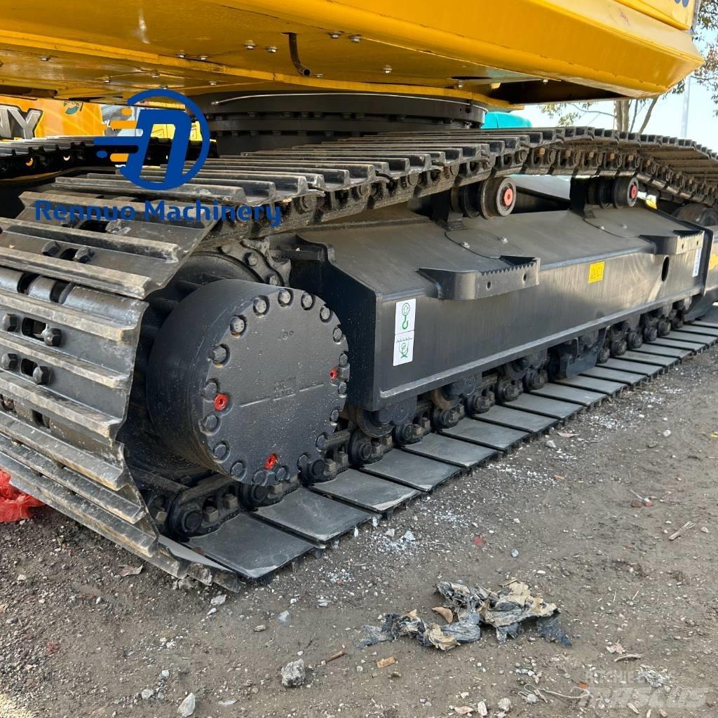 Komatsu PC200-8 Escavatori cingolati