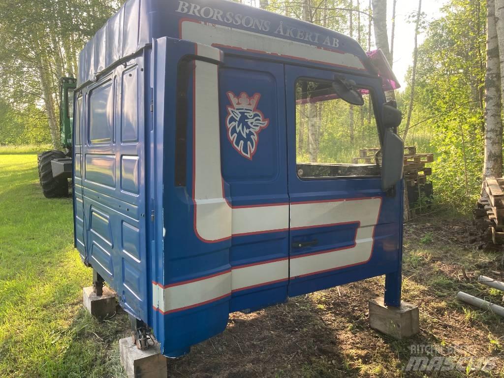 Scania 143 H Cabine e interni