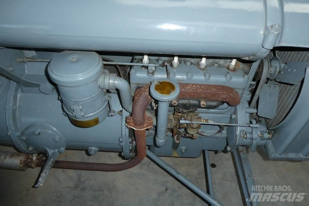 Ferguson type a Trattori
