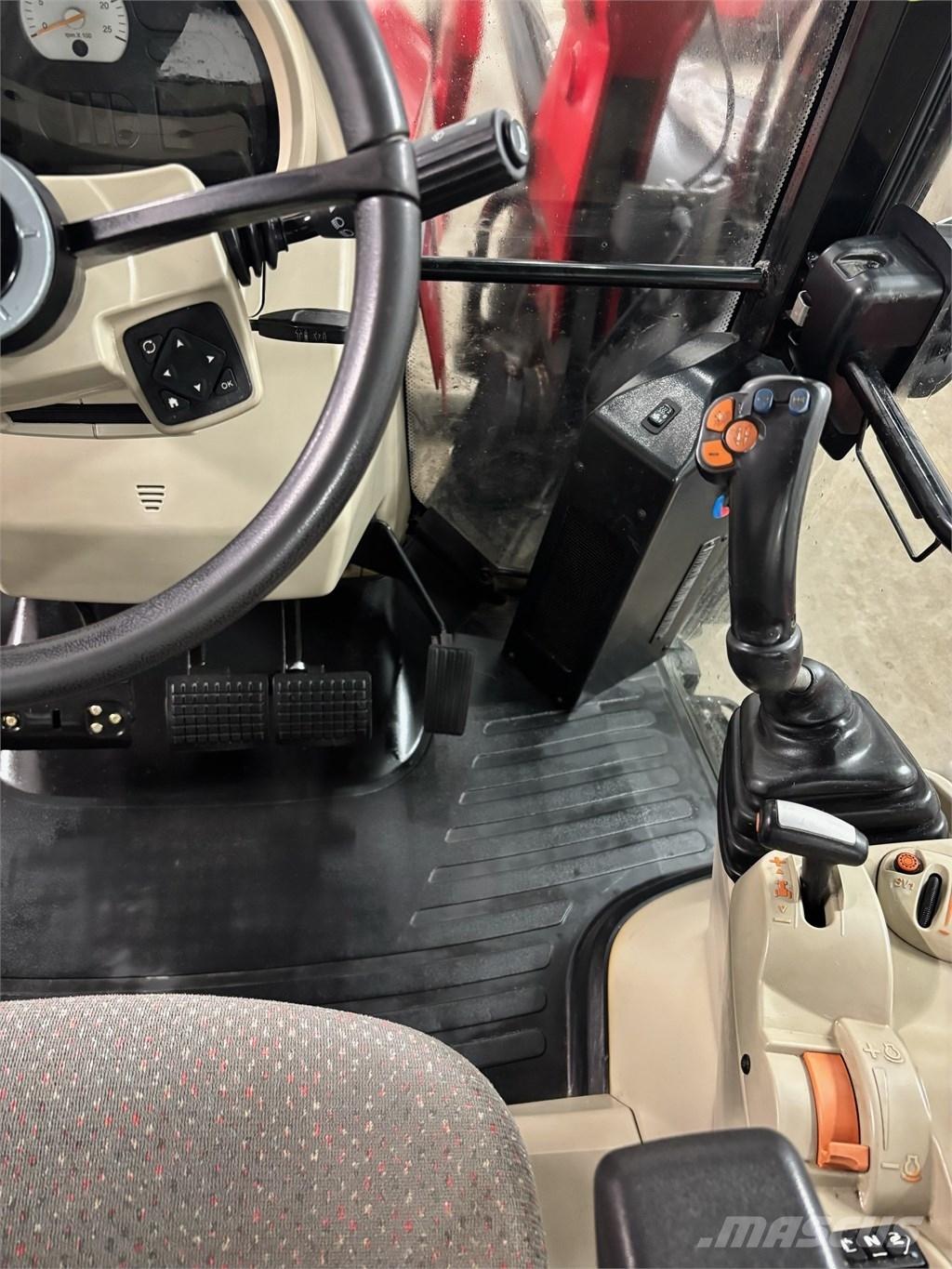 Massey Ferguson 5610 Trattori