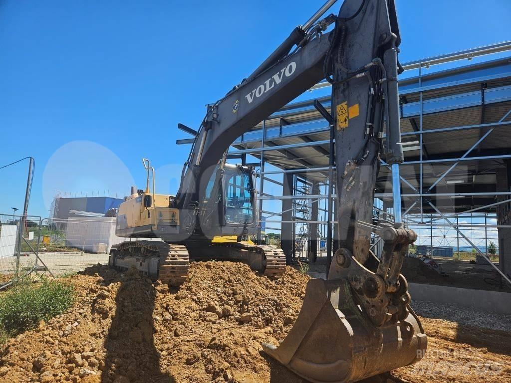Volvo EC 220 DL Escavatori cingolati