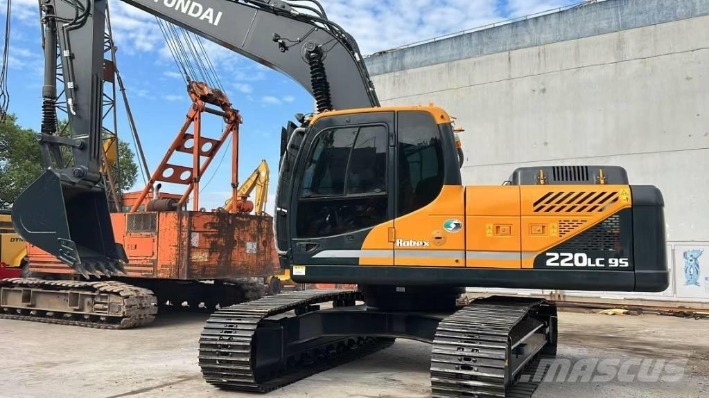 Hyundai R220LC-9S Escavatori medi 7t - 12t