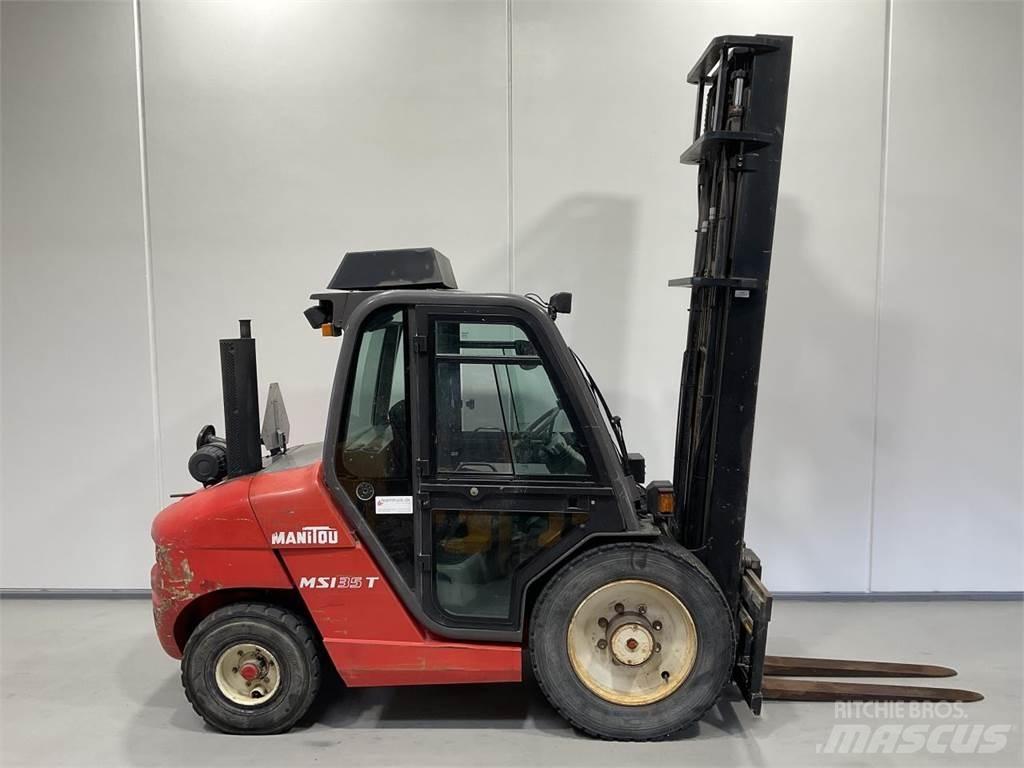 Manitou MSI 35T Elevatore per esterni