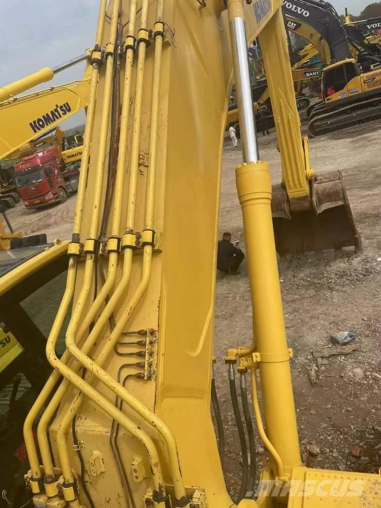 Komatsu PC 450-8 Escavatori cingolati