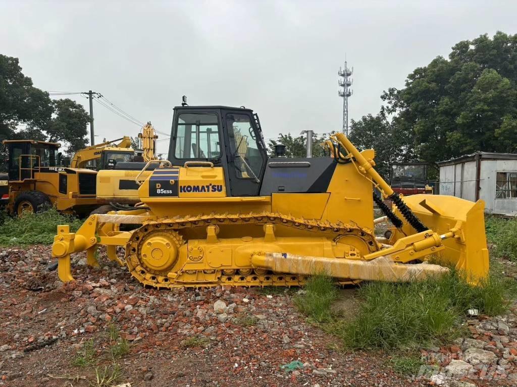 Komatsu D 85 E-12 Dozer cingolati