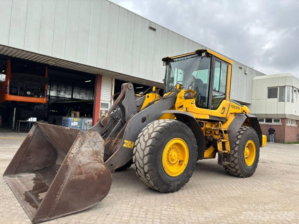 Volvo L 70 F Pale gommate