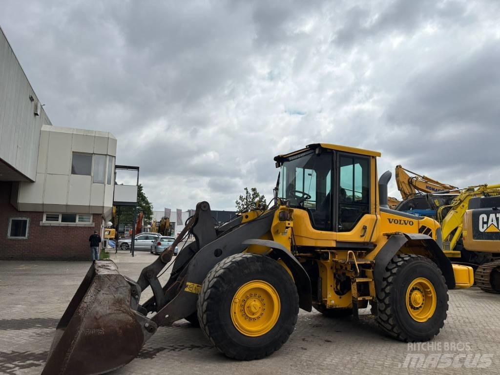 Volvo L 70 F Pale gommate