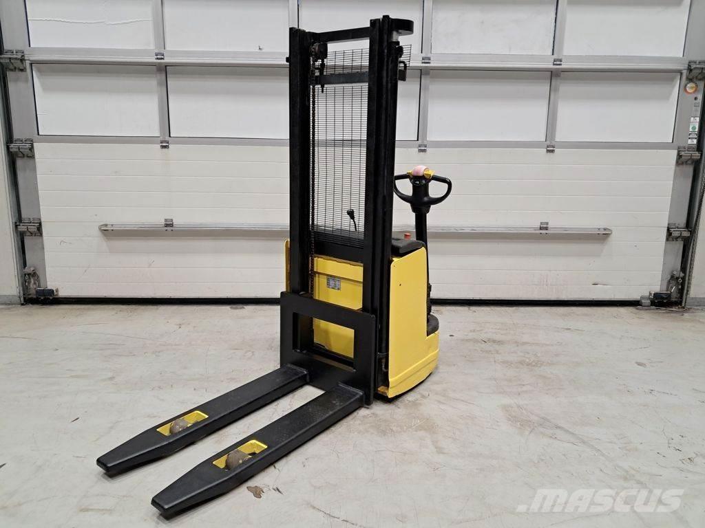 OM CL 10.5ac Transpallet uomo a terra