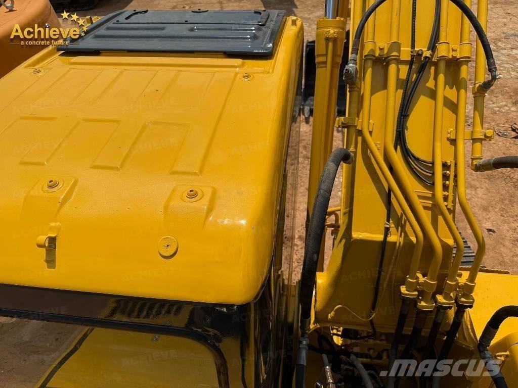 Komatsu PC 220 Escavatori cingolati