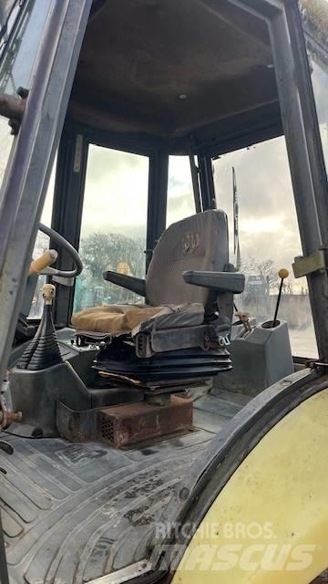 JCB 3 CX Terne