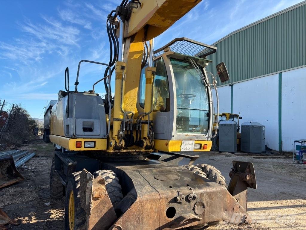 New Holland MH 6.6 Escavatori gommati