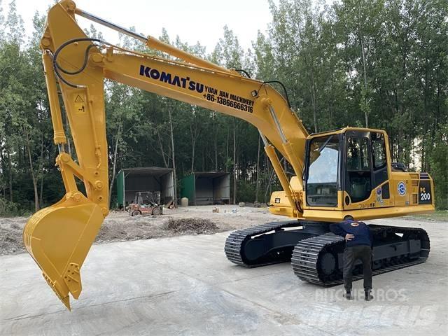 Komatsu PC200-8 Escavatori cingolati
