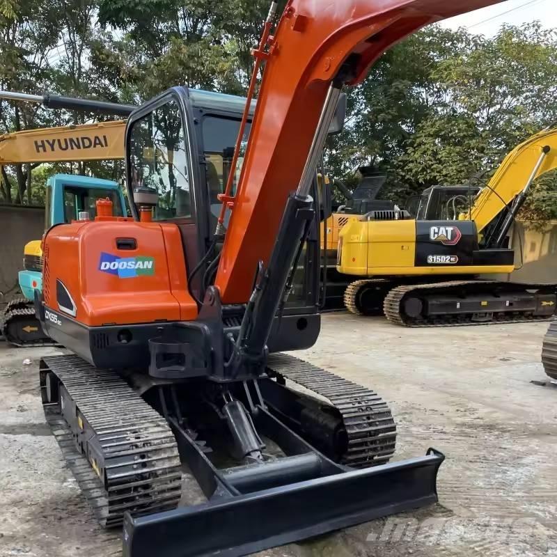 Doosan DX55-9C Miniescavatori