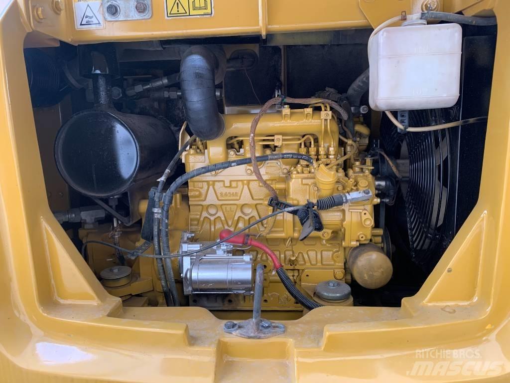 CAT 305.5E2 Escavatori cingolati