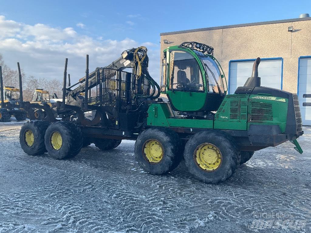 John Deere 1510G Forwarder