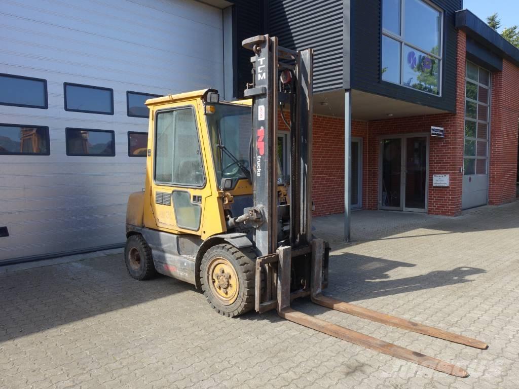 TCM FD 30 Z5 Carrelli elevatori diesel