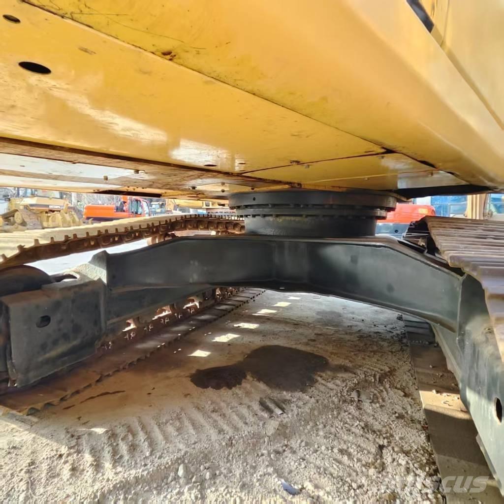 Komatsu PC 200-7 Escavatori cingolati