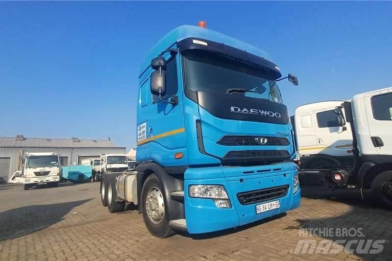 Daewoo KL3TX Camion altro