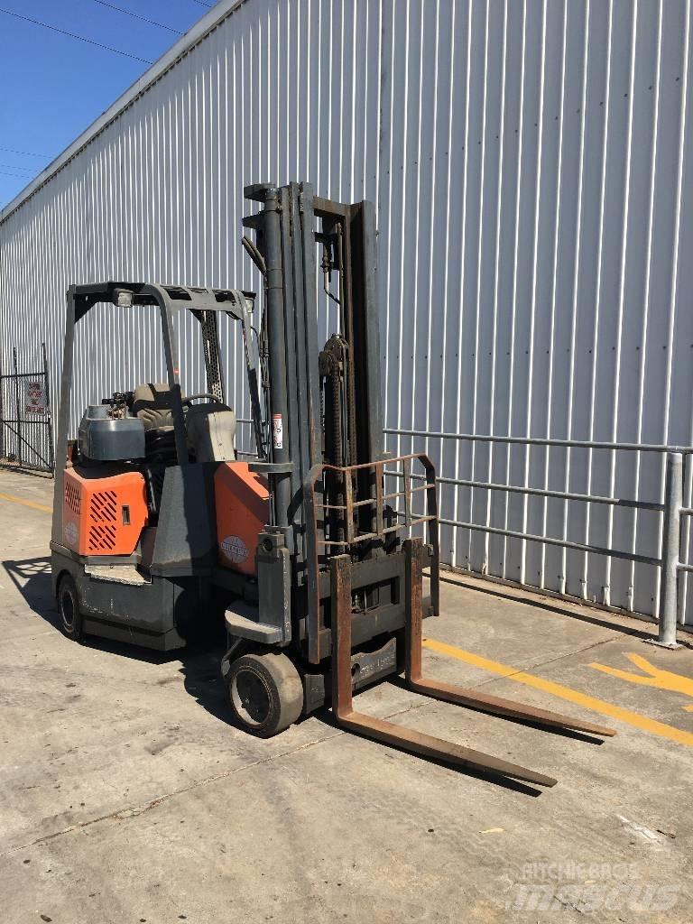 Aisle-Master 20S Elevatore passaggio stretto