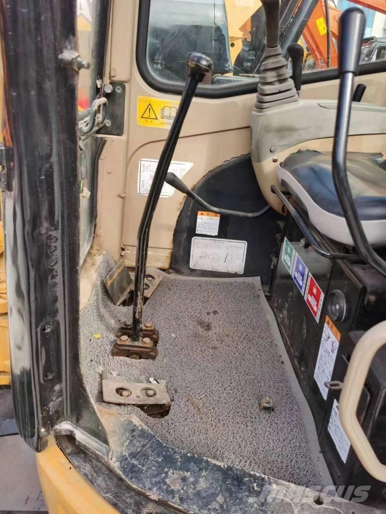 CAT 303 CR Miniescavatori