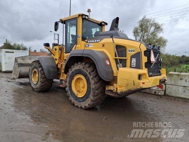 Volvo L 120 H Pale gommate