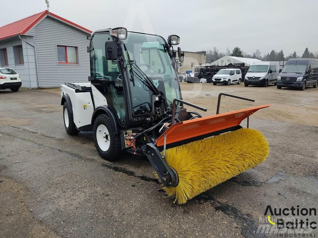 Multihog CX75 Spazzatrici