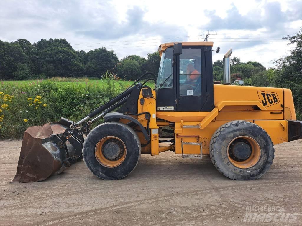 JCB 426 Pale gommate